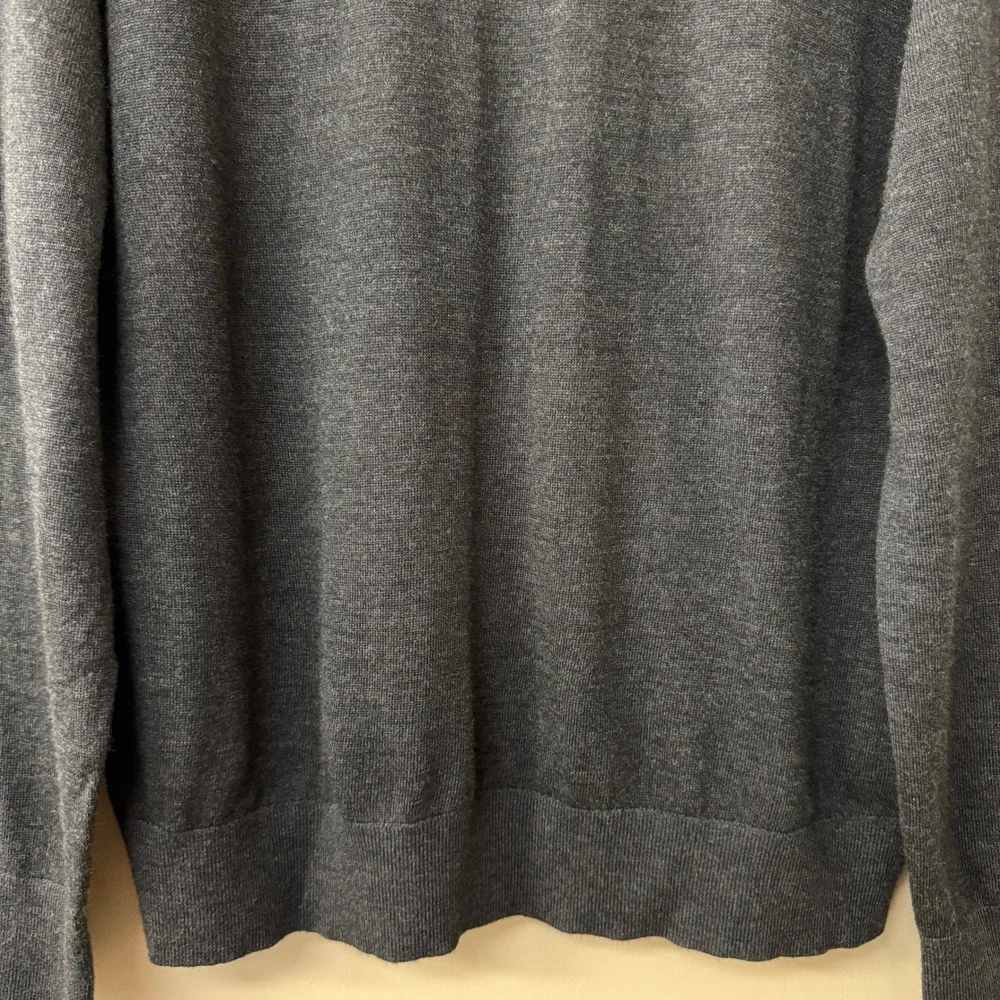 NWT Calvin Klein Mens Merino Wool Crewneck Sweater Size Large Classic Gunmetal